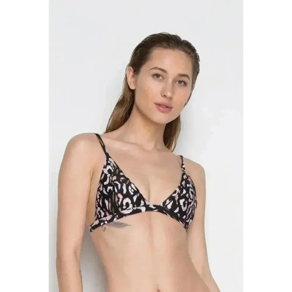 Somedays Lovin Through The Wild Triangle Top NWT - Picture 2 of 7